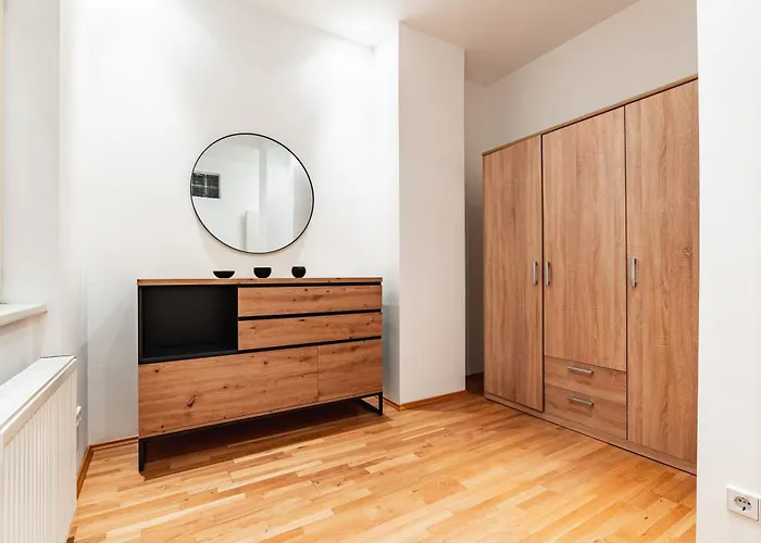 Apartmán Spacious 3-room Apt. 15 Min To The Center Vídeň
