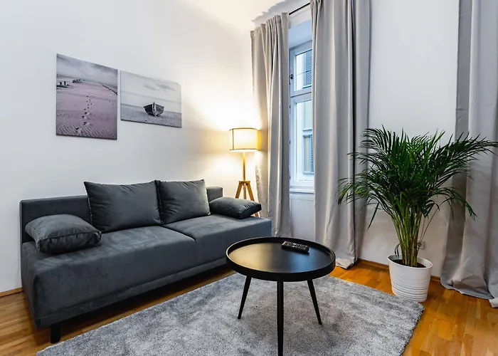 Apartmán Spacious 3-room Apt. 15 Min To The Center