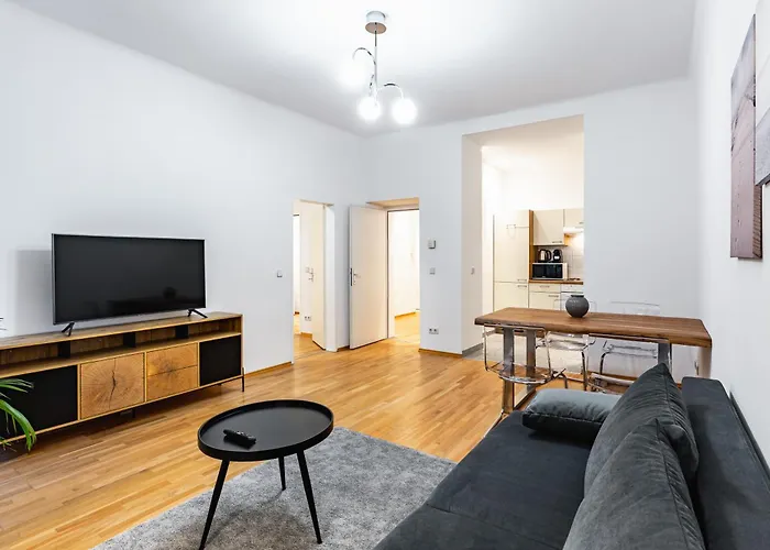 Apartmán Spacious 3-room Apt. 15 Min To The Center *